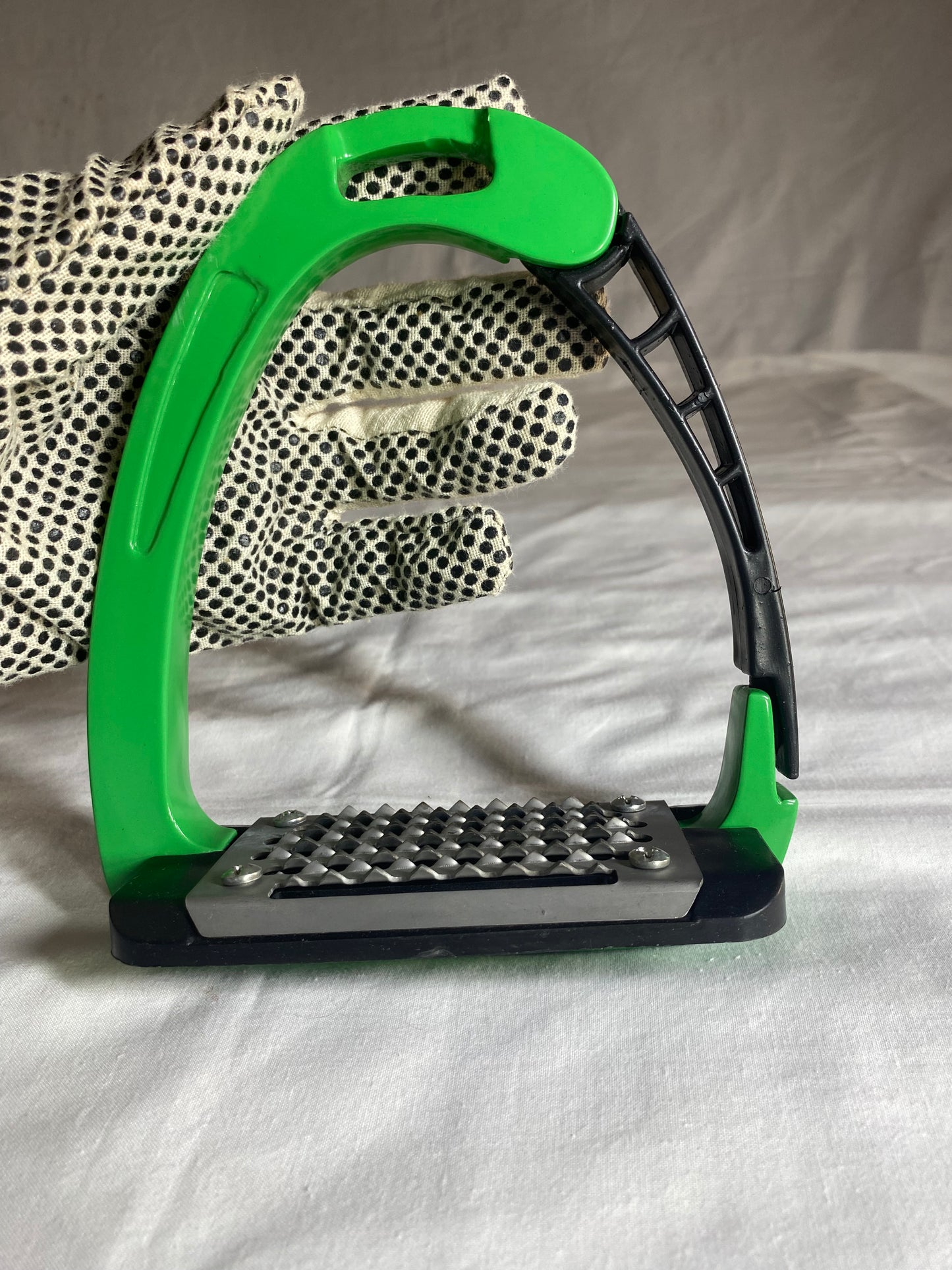 Acavallo Arena Alupro Safety Stirrups | Lightweight Horse Riding Equipment