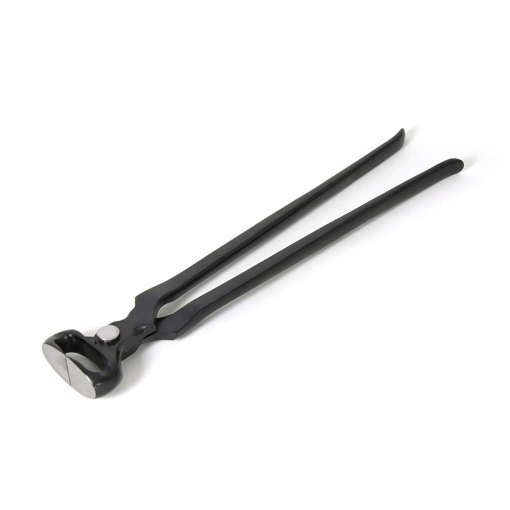 Professional Horse Hoof Nippers for Optimal Equine Hoof Care | Black Coated