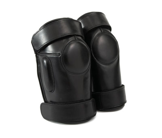 Rider Knee Guards for Equestrian Comfort