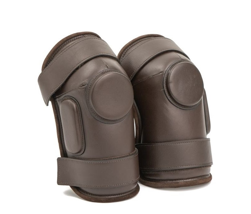 Rider Knee Guards for Equestrian Comfort